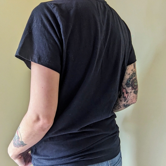 I'm Just Here For The Boos Graphic Tee Medium - Picture 5 of 5